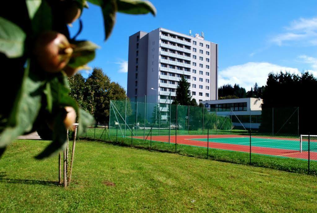 Hotel Patria Trutnov Zewnętrze zdjęcie